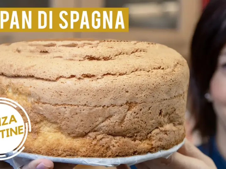Un soffice pan di spagna senza glutine, perfetto per ogni occasione.