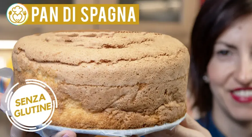 Un soffice pan di spagna senza glutine, perfetto per ogni occasione.